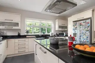 1 Fox LodgeImage 17