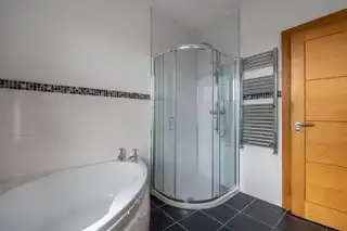 23A Burnside RoadImage 29