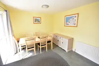 77 Meadow LandsImage 8