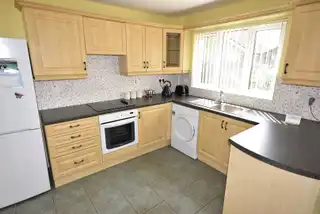 77 Meadow LandsImage 6