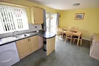 77 Meadow LandsImage 7