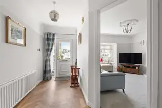 14 Grove HeightsImage 3