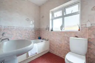 14 Grove HeightsImage 32