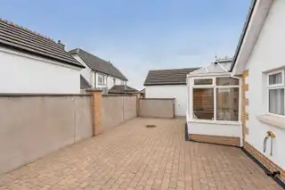 14 Grove HeightsImage 36