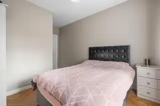14 Grove HeightsImage 26