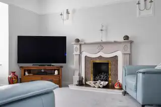 14 Grove HeightsImage 8