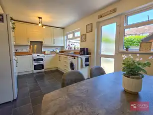 8 Coolehill CrescentImage 8