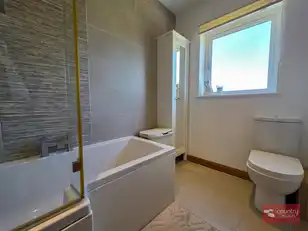 1 The LongshotImage 26