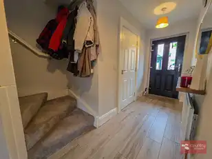 4 Barton Park MewsImage 5