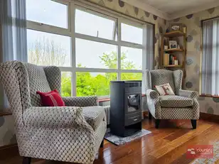 12 Brackens DaleImage 16