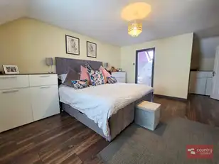 12 Brackens DaleImage 33