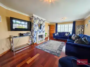 12 Brackens DaleImage 10