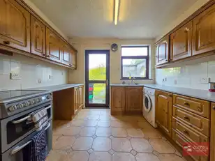 9 Kings AvenueImage 10