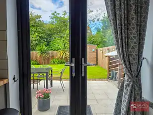16 Chantry GardensImage 23