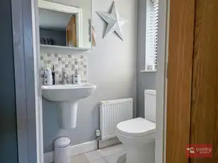 16 Chantry GardensImage 28