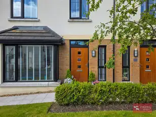 16 Chantry GardensImage 3