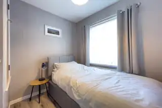 15 Rossdowney DriveImage 11