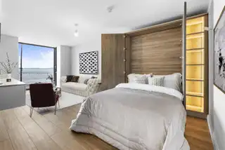 17 The PromenadeImage 7