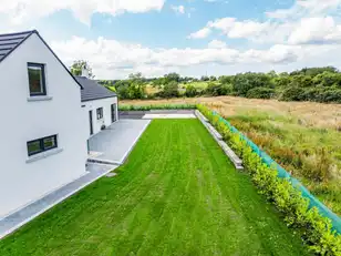 424 Foreglen RoadImage 58