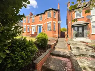 Image 1 for 201 Ballygomartin Road