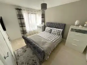 51 Heath Lodge DriveImage 7