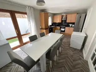 51 Heath Lodge DriveImage 5