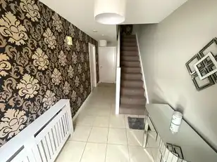 51 Heath Lodge DriveImage 2
