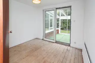 14 Ambleside DriveImage 14