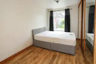 7 Willowbrook GardensImage 7