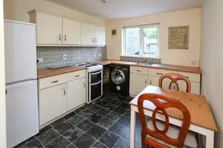 7 Willowbrook GardensImage 4