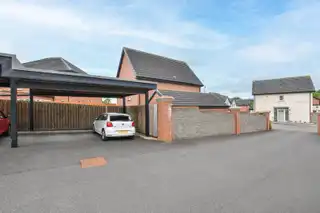 17 Millmount Village SquareImage 26