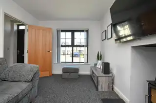 12 Blackrock AvenueImage 4