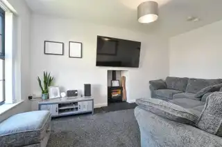 12 Blackrock AvenueImage 3