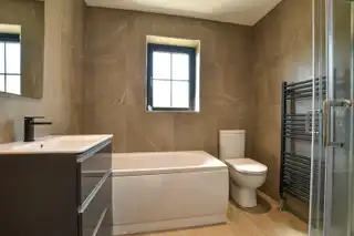 12 Blackrock AvenueImage 32