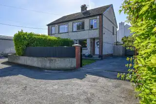 Image 1 for 2 Willow Park