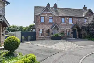 51 Stonebridge GardensImage 36