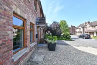 51 Stonebridge GardensImage 34