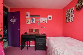 36 Dickson ParkImage 15