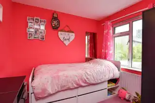 36 Dickson ParkImage 14