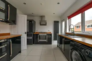 22 Dermott CrescentImage 7