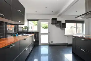 26 Castlelodge AvenueImage 9