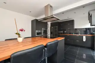 Image 1 for 26 Castlelodge Avenue