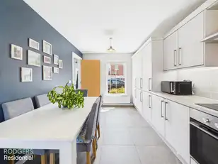 7 Broadway LinkImage 7