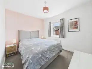 7 Broadway LinkImage 13