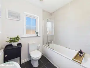 16 Broadway LinkImage 21