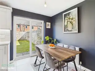 16 Broadway LinkImage 11