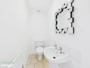 16 Cupar WayImage 8