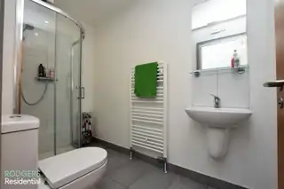 Apt 9, 104 Eglantine AvenueImage 9