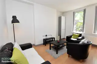 Apt 9, 104 Eglantine AvenueImage 4