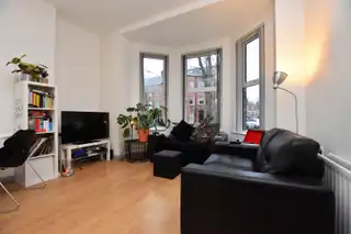 Apt 4, 104 Eglantine AvenueImage 2